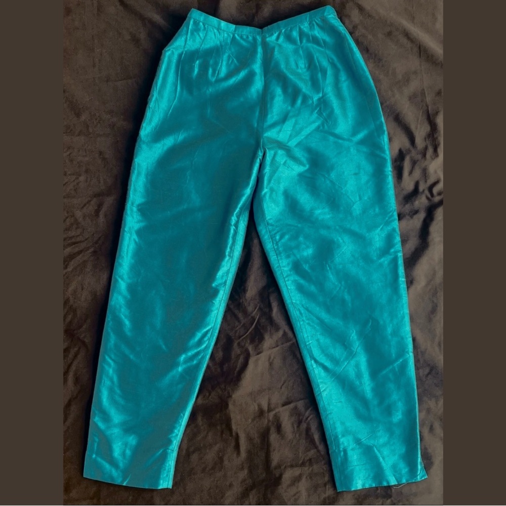 Vintage Turquoise Silk Pants. High waist. Cigarette Trousers. Ankle. Crop.